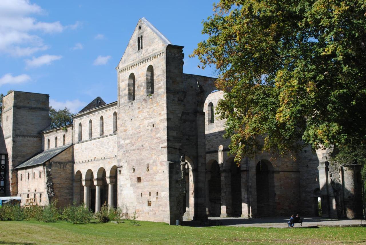 Fewo An Der Klosterruine Paulinzella Mit Kostenfreien Parkplatz Und Wlan Экстерьер фото